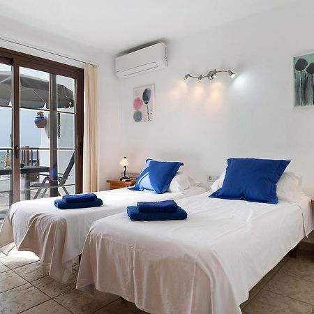 Puerto Chico 8 Apartment Плая Бланка Екстериор снимка