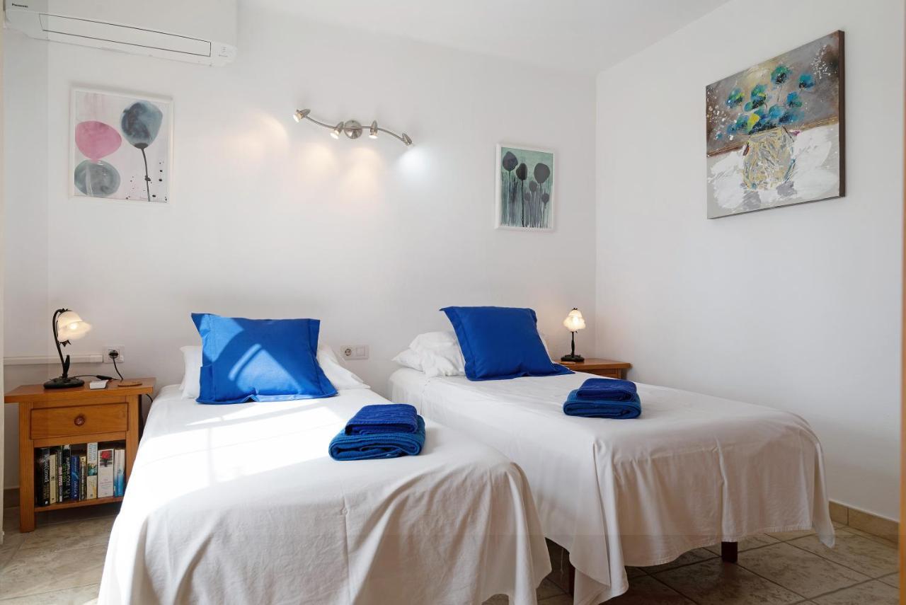 Puerto Chico 8 Apartment Плая Бланка Екстериор снимка